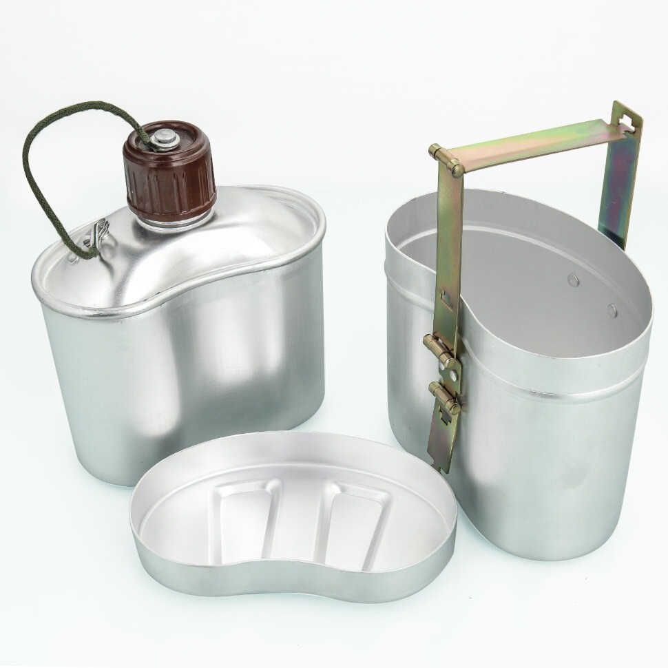 Котелок солдатский комбинированный (новодел), с чехлом, 1000 мл. Котелок солдатский комбинированный (новодел), с чехлом, 1000 мл.